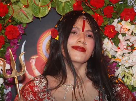 Shankaracharya for restraining Trikal Bhavanta, Radhe Maa from Kumbh bath