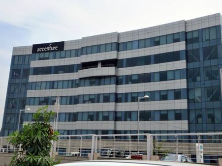 Accenture appoints Rekha Menon as Chairman, Anindya Basu as MD