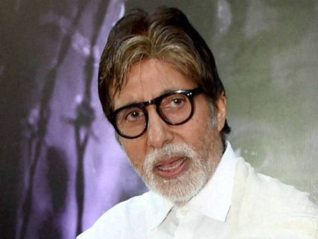 Khadi sales on rise, Amitabh to be brand ambassador