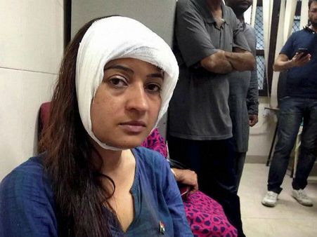 Trouble for Alka Lamba: Delhi Police registers FIR against AAP MLA for tresspassing, assualt