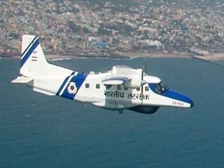 TN CM Jayalalithaa gives Rs 10 lakh each to kin of Dornier crash victims