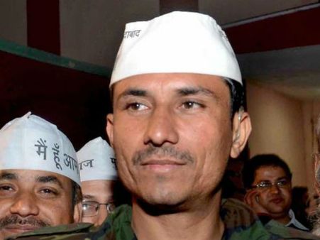 Embarrassment for Kejriwal: AAP MLA Commando Surinder Singh arrested, party cries foul