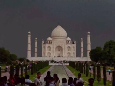 E-tickets for night visit to Taj Mahal soon