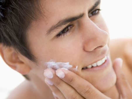 OMG! Millions of plastic particles found in cosmetic products