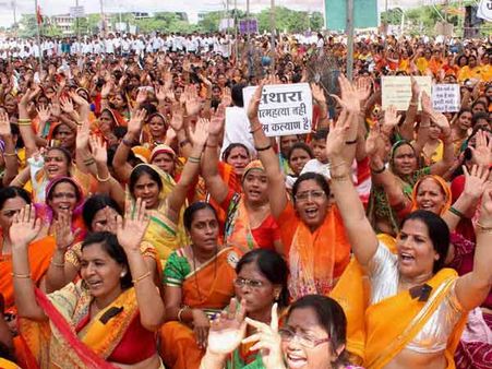 Supreme Court stays High Court decision declaring 'santhara' as illegal