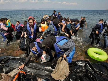 More than 50 migrants die in Mediterranean crossings