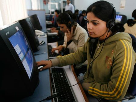 'India internet userbase crosses 350-mn milestone in June'