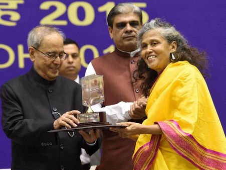 Hindi a link between ancient civilisation & modernity: President Pranab Mukherjee