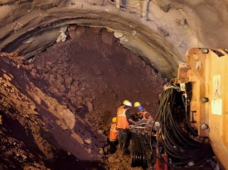 Indiana: Seven rescued after remaining trapped for 39 hours