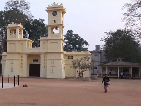 Viswa Bharati VC sends resignation