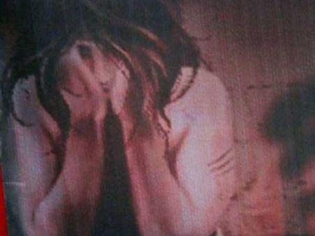 UP: 15-year-old girl mowed down by speeding train while escaping from molesters