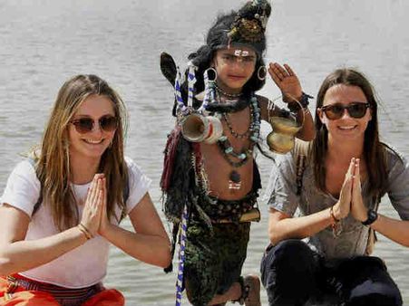 Foreign tourists attacked near Ajmer