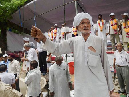 OROP, Pay Commission will not impact fiscal deficit: Sinha