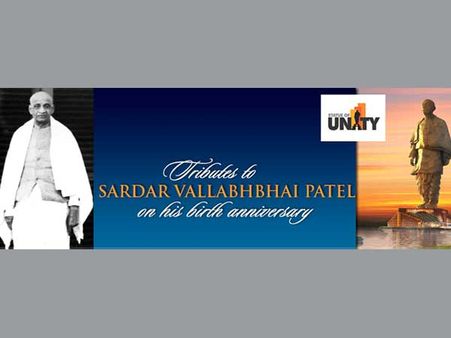 PM Modi flags off 'Run for Unity' at Rajpath