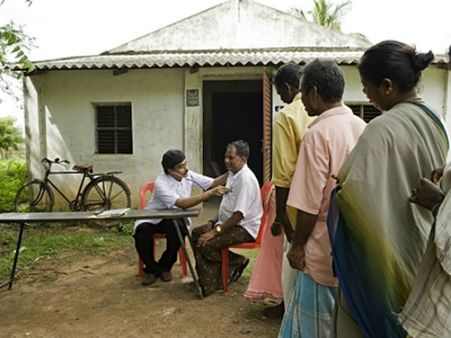 Indian-Americans raise $200,000 for healthcare in rural India