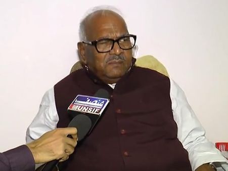 People gave full mandate to Nitish for his past work: JD(U) state president Vashisht Narayan Singh