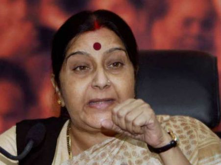 Sushma Swaraj leaves for Malta to attend CHOGM Summit