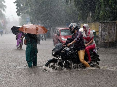 Eleven NDRF teams rushed to Tamil Nadu