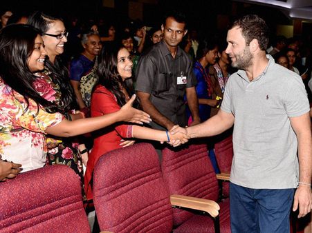 Good News for Rahul Gandhi: When world says #RahulStumped, Mount Carmel student says NO