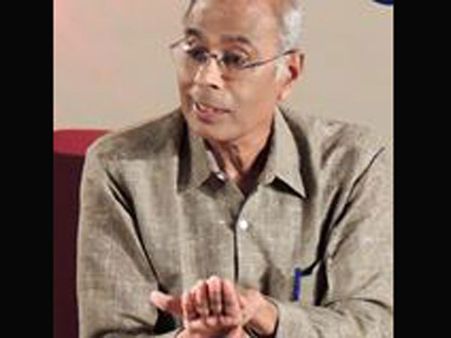 No progress in Dabholkar murder probe: Family tells HC