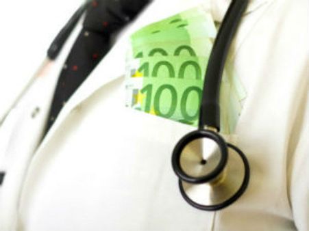 Botched cataract surgeries: Barwani Civil Surgeon suspended