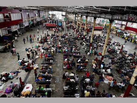 Payworld offers Rs 20 free recharge for flood affected