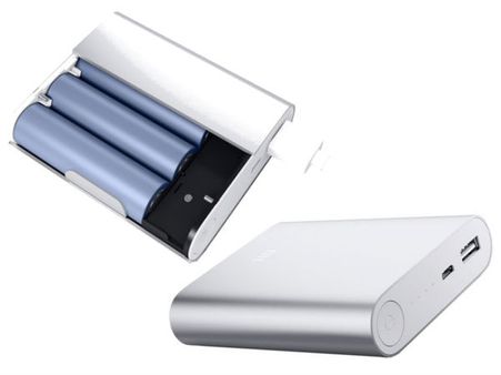 Buy first 'Made-in-India' power banks at Rs.1