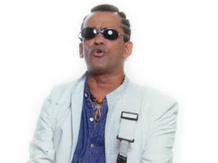 Pop star Remo Fernandes was Portuguese citizen when given Padma Shri: Lawyer