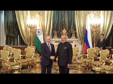 PM Modi lays wreath at Soviet World War II memorial