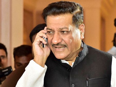 Separate statehood for Vidarbha not financially viable: Chavan