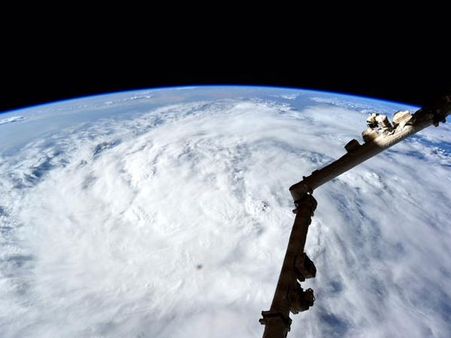 British astronaut's first spacewalk set for Jan 15