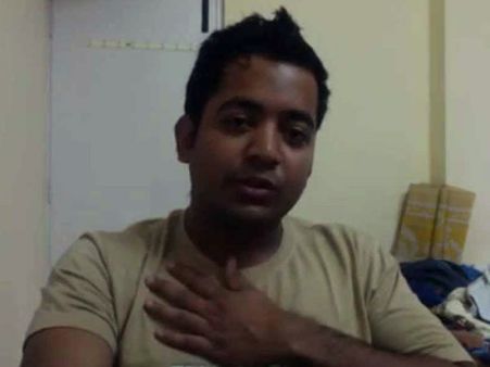 A young IAS officer quits job, turns free e-tutor