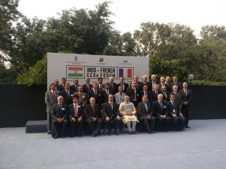PM Modi, President Hollande meet Indian, French CEOs