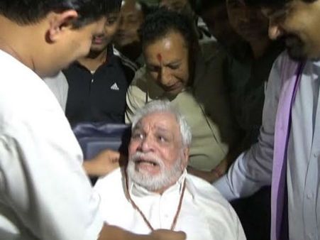 Padma award to Anupam Kher: Bollywood actor Kader Khan raises question over it, here is what he said