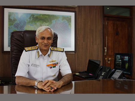 Vice Admiral Lanba takes charge as Western Naval Command chief