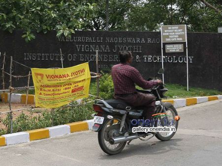 Need to re-orient how engineering is taught: Amitabh Kant