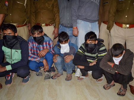 Dipti Sarna’s stalker wants to write a book on his one-sided love story!