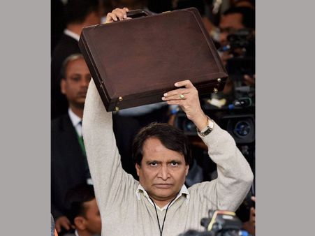 What leaders think of Railway Budget 2016