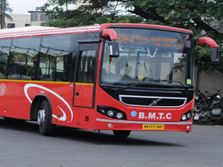 Bengaluru shocker: College girl locked inside BMTC bus, cops also involved