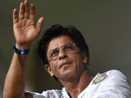 When Shah Rukh Khan was slapped by a woman!