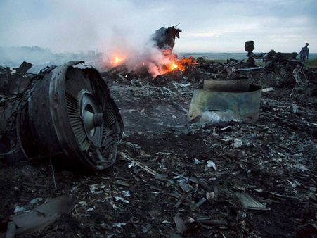 Mozambique to discuss plane debris with Malaysia