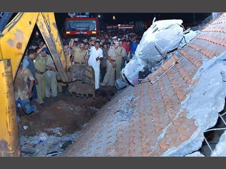 Kerala temple fire- Crime Branch probing three angles