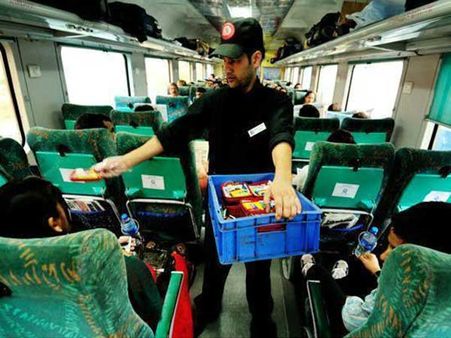 Good news for Railway passengers! Now relish home cooked local food in trains