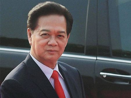 Vietnam's prime minister steps down after 10 years in office