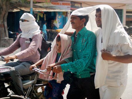 Delhi temperature touches 44 C, hottest day of the season
