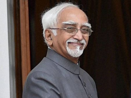 Indian Vice President Hamid Ansari arrives in Morocco