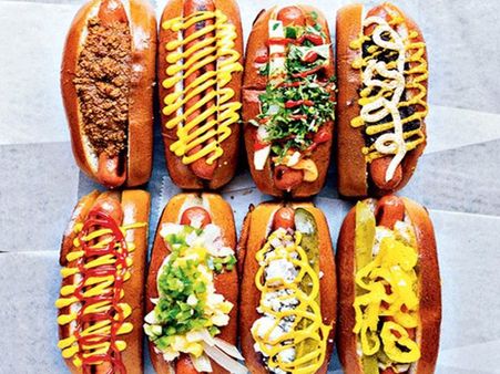 Forget US Prez polls, the world is divided over Merriam Webster's definition of a 'Hotdog'