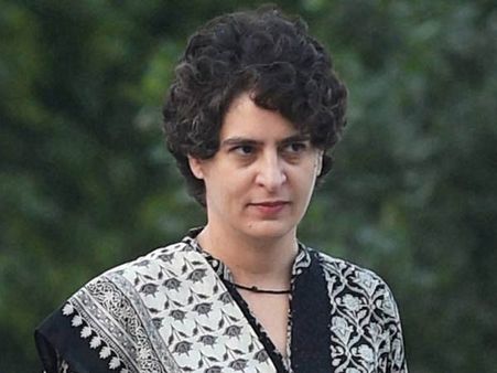 Withdraw construction permission to Priyanka Vadra: BJP