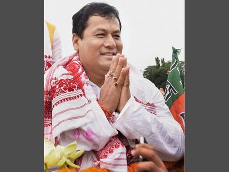 Sarbananda Sonowal takes oath as Assam CM; PM Modi marks presence