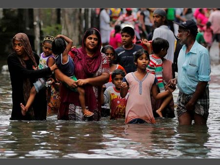 35 killed, 150 missing in flooding, landslides in Sri Lanka